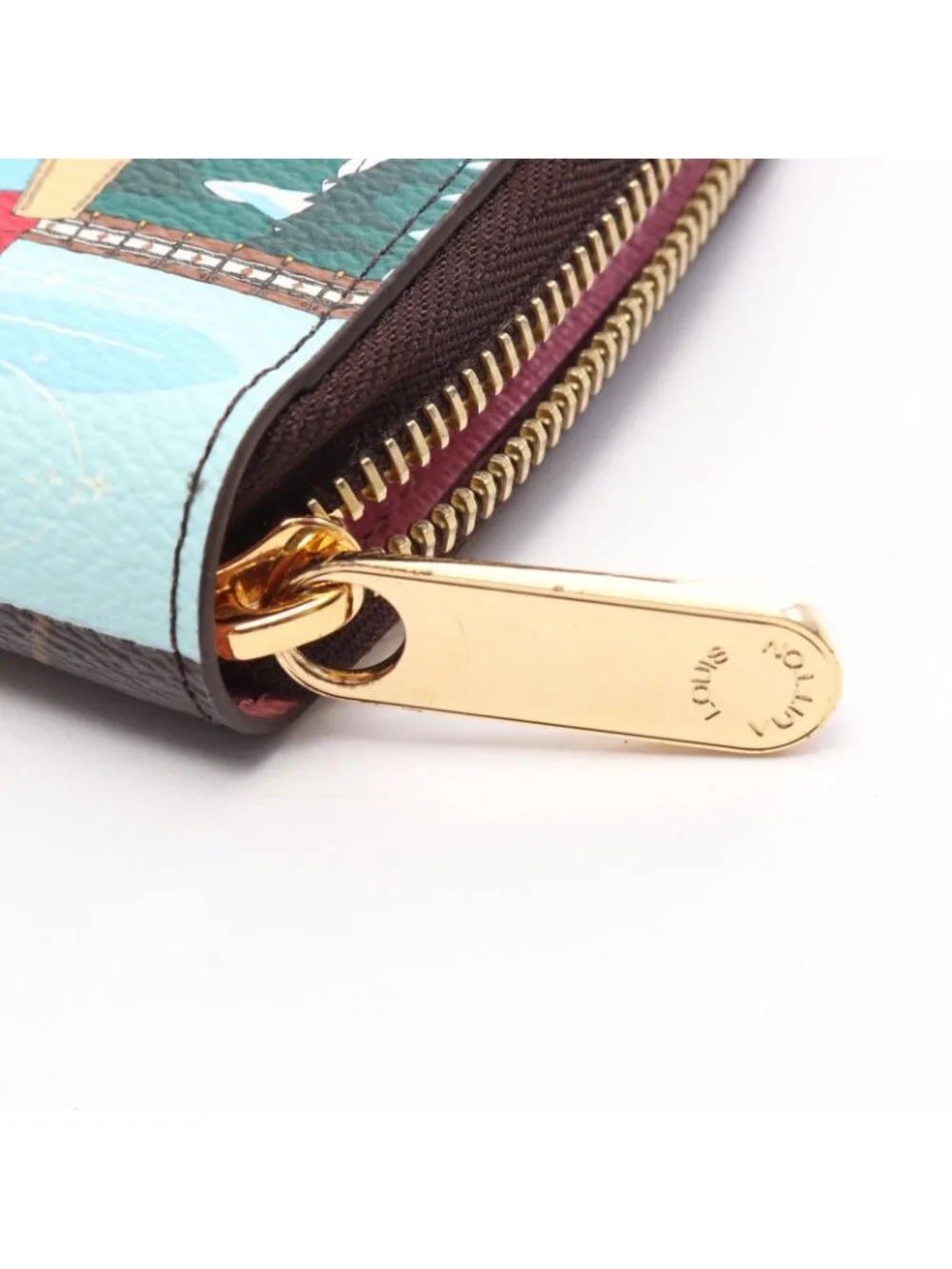 Louis Vuitton Round Wallet Zippy Monogram Vivienne